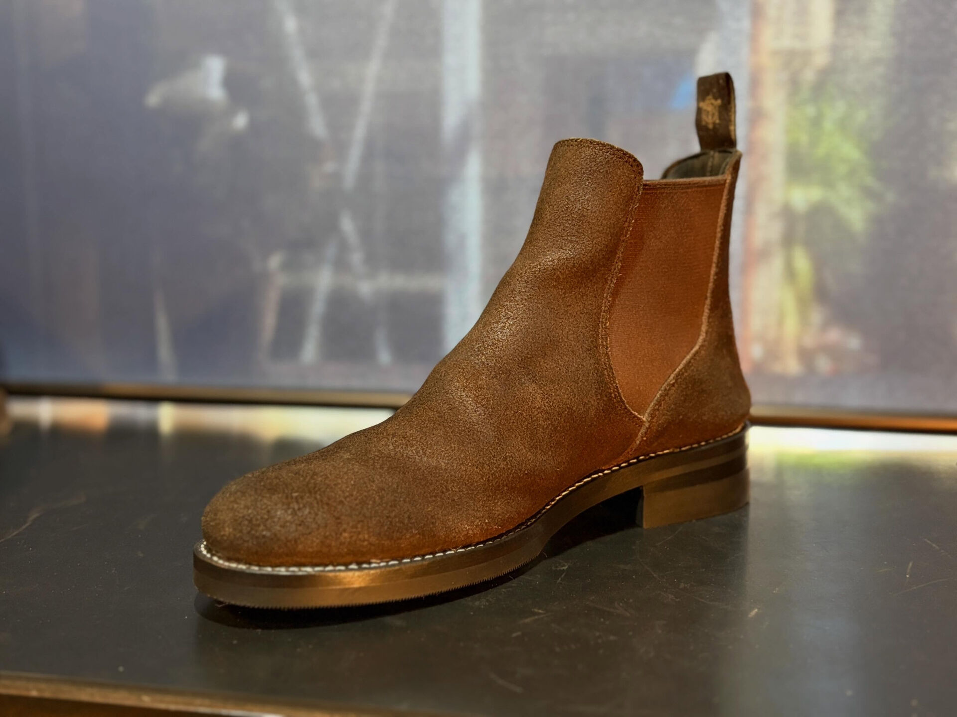 Suede Chelsea boots sole repla