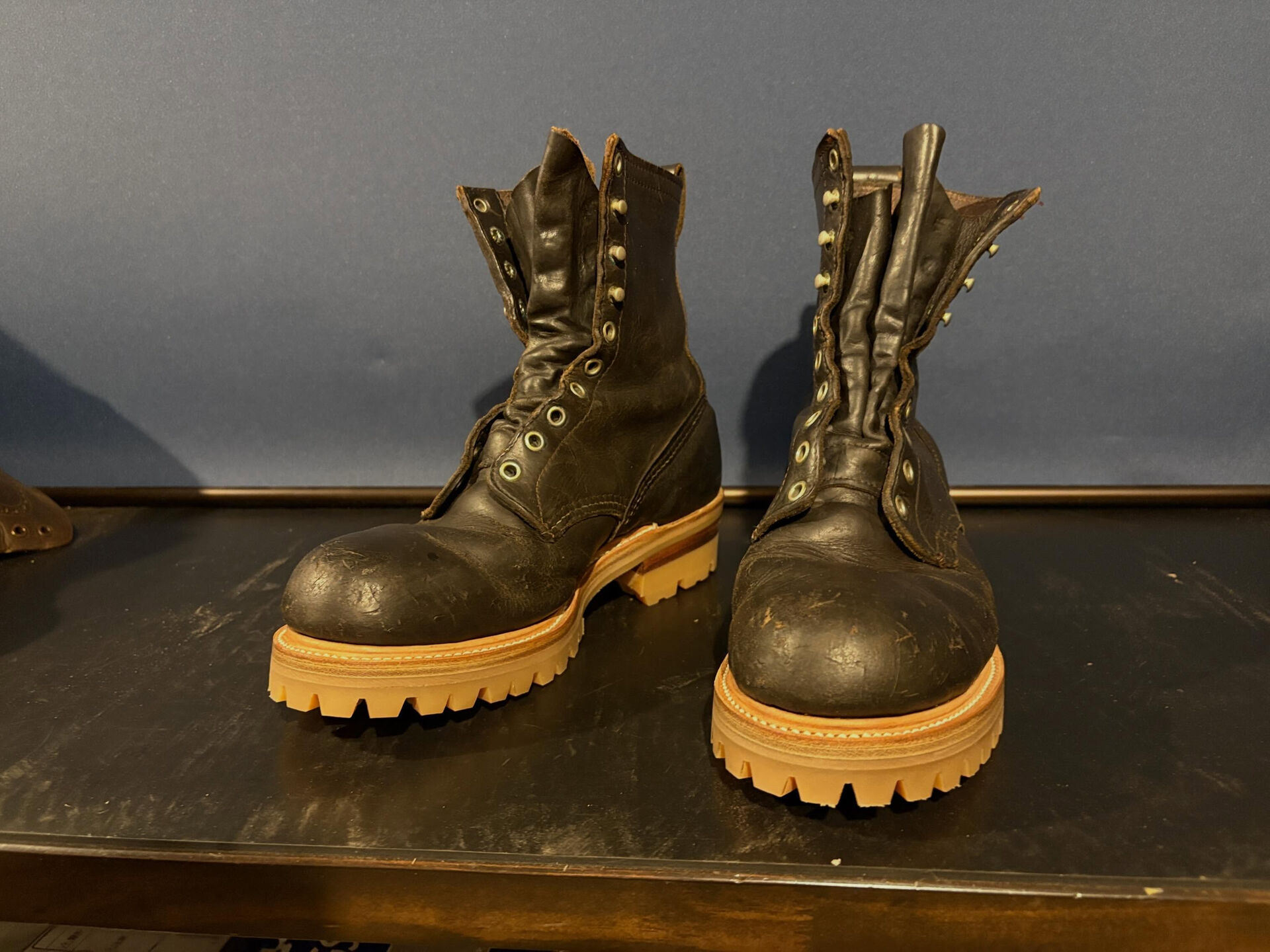 Red Wing 70's Logger Boots × V