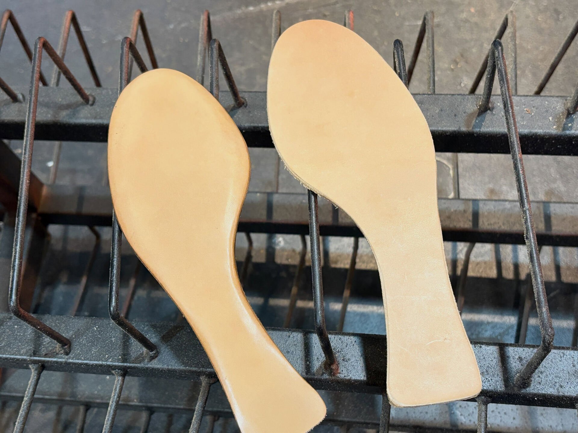 Leather Soles for Ladies' Pump