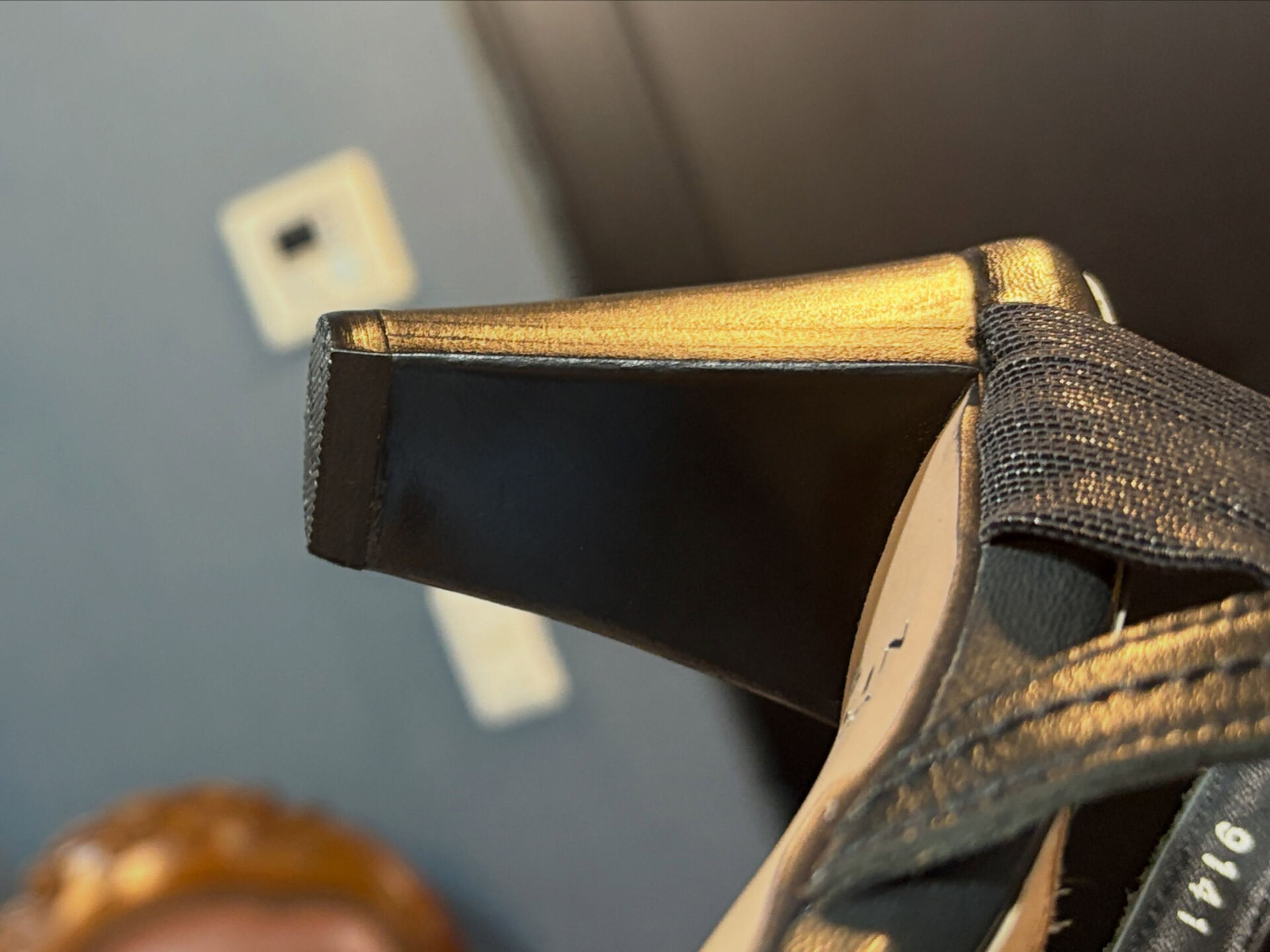 LANVIN Collection Heel Repair