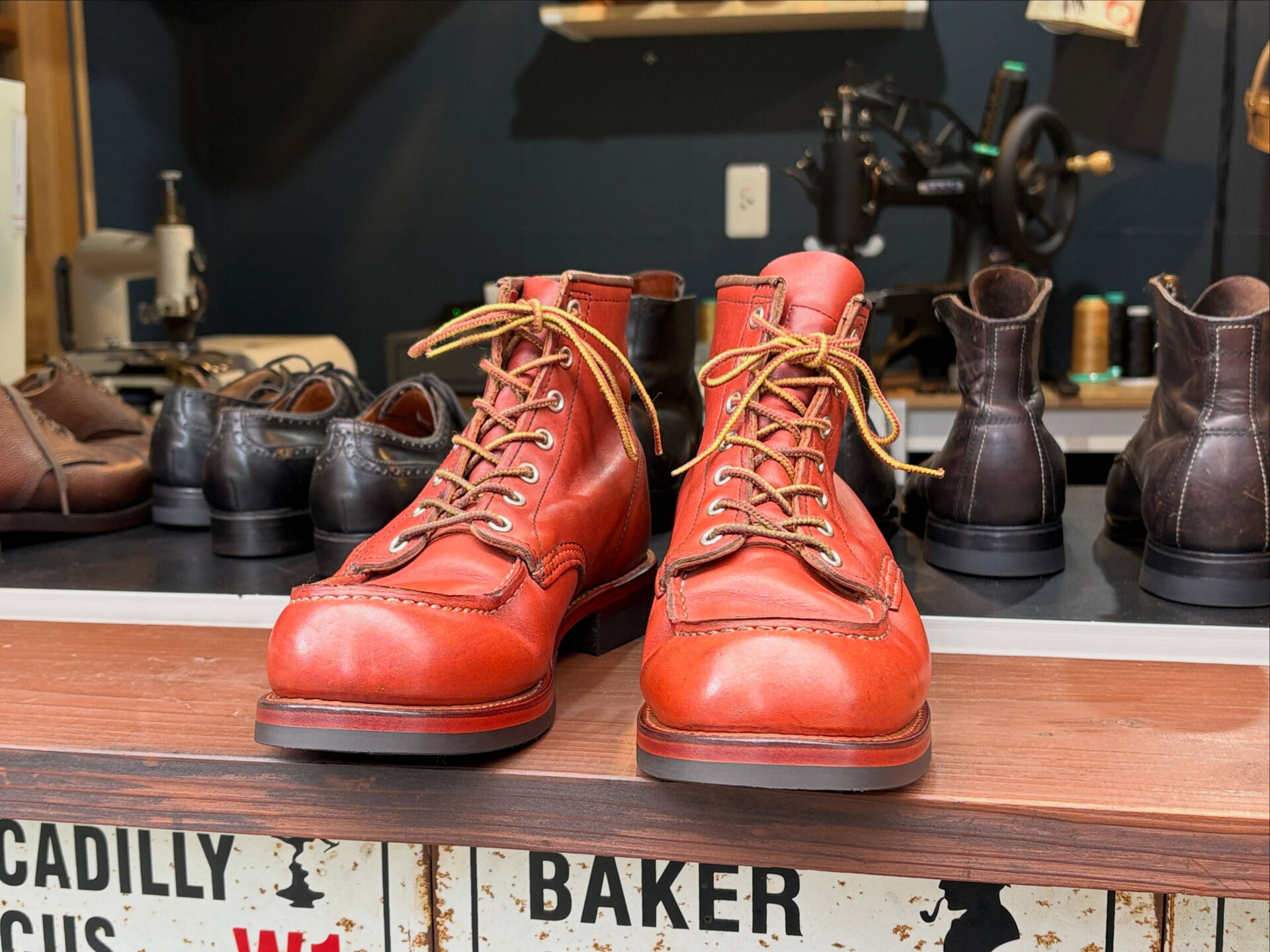 Red Wing 8875 × Vibram435 Sole
